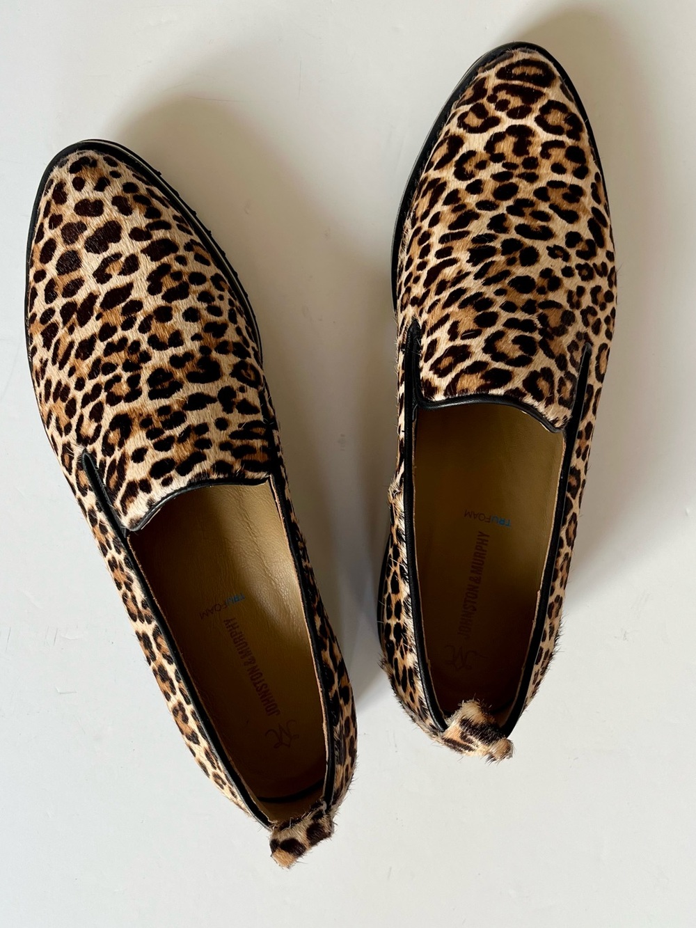 Johnston & Murphy Leopard Print Calf Hair Loafers Slip On Shoes Size 7.5